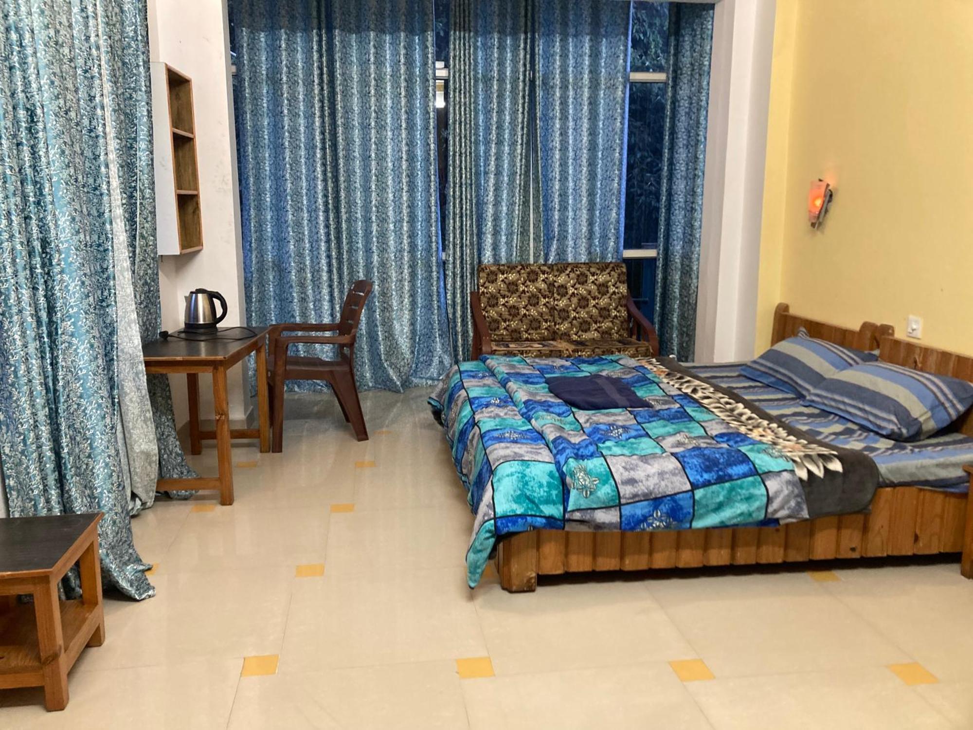 Oasis Guest House Bhagsu D'Shala Dharamsala Zewnętrze zdjęcie