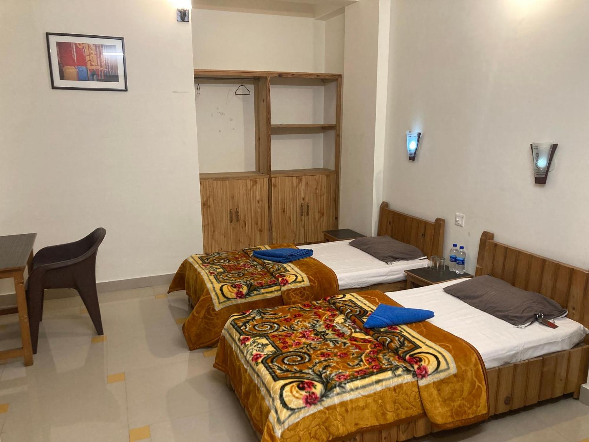 Oasis Guest House Bhagsu D'Shala Dharamsala Zewnętrze zdjęcie