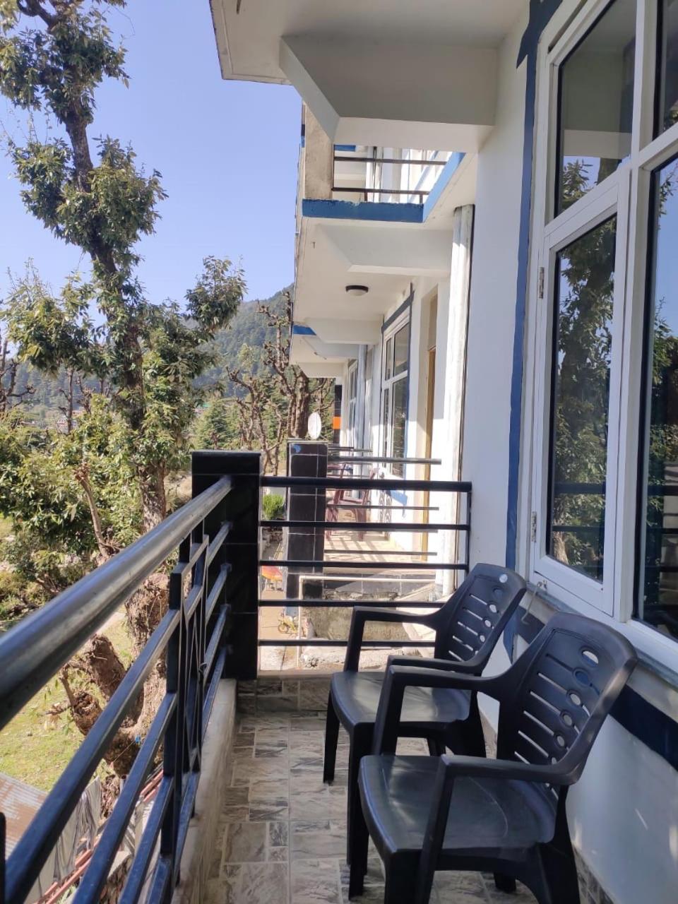 Oasis Guest House Bhagsu D'Shala Dharamsala Zewnętrze zdjęcie