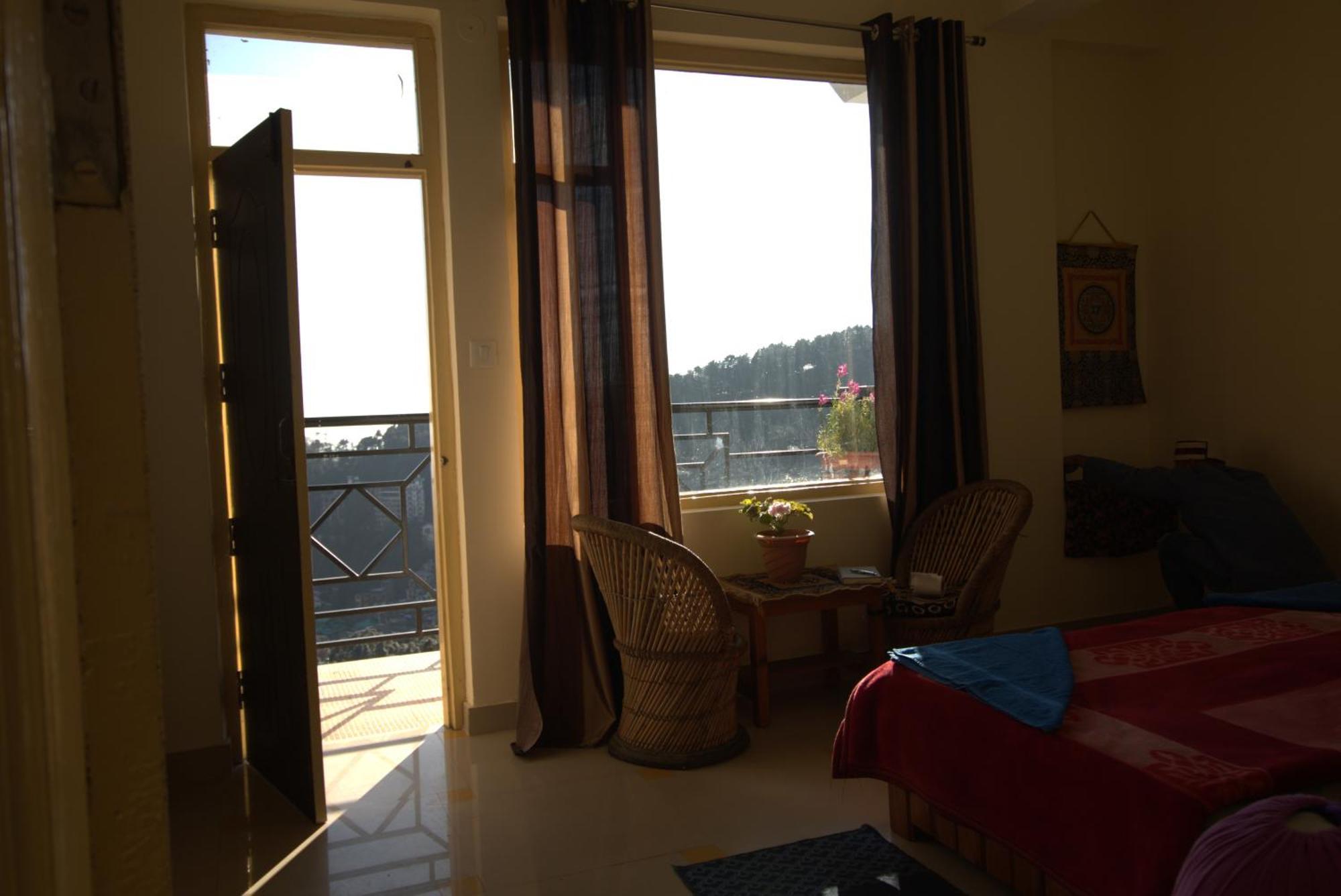 Oasis Guest House Bhagsu D'Shala Dharamsala Zewnętrze zdjęcie